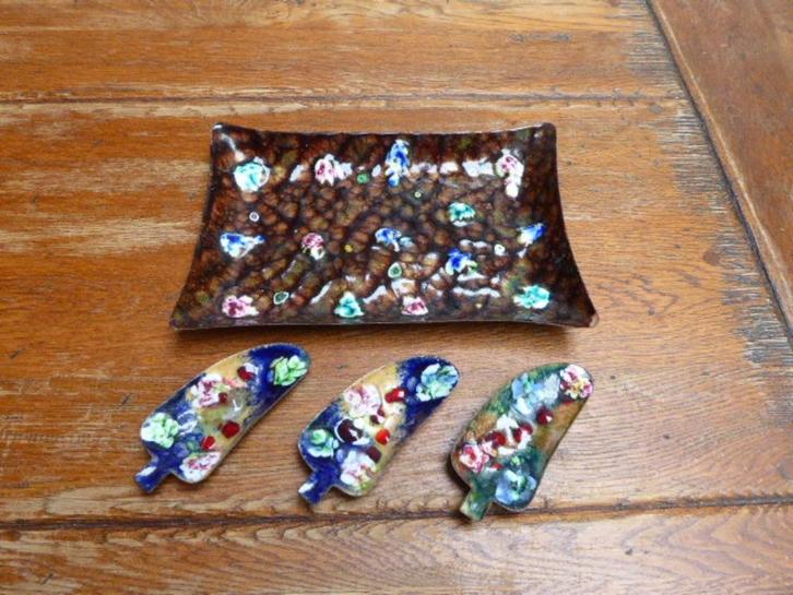 4 vintage emaille schaaltjes, Antiek en Kunst, Antiek | Emaille, Ophalen of Verzenden