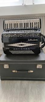 Ballone Burini Proffesionele accordeon met Cassotto, Overige merken, Zo goed als nieuw, 120-bas, Met riemen