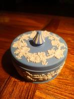 Wedgwood Jasperware - Origineel en puntgaaf, Antiek en Kunst, Antiek | Porselein, Ophalen of Verzenden