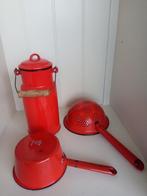 Vintage rood emaille melkbus vergiet pannetje, Gebruikt, Ophalen of Verzenden