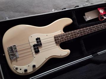 Fender precision bass usa beschikbaar voor biedingen