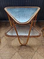 vintage jaren 60, Huis en Inrichting, Stoelen, Ophalen of Verzenden, Gebruikt, Bruin, Twee