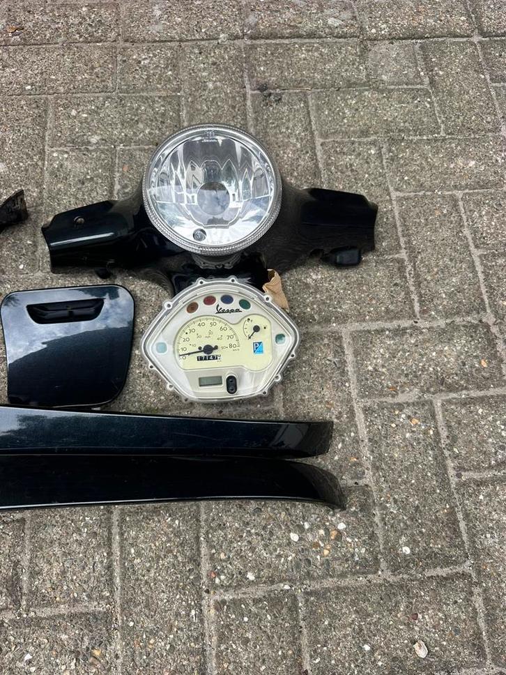 Vespa onderdelen te koop lx piaggio, Fietsen en Brommers, Brommeronderdelen | Snorfietsen, Zo goed als nieuw, Vespa, Overige typen