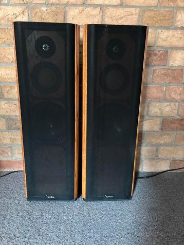 Infinity Kappa 6.2 i, in top conditie beschikbaar voor biedingen