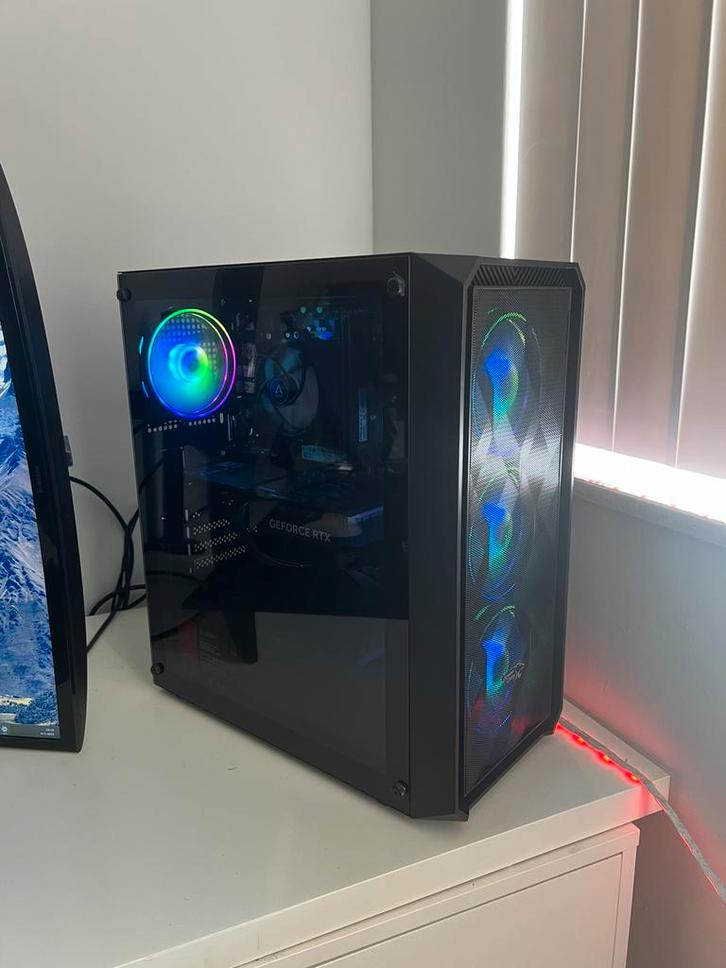 GAMING PC/ RTX 4060/ ryzen 7 5700x, Computers en Software, Desktop Pc's, Zo goed als nieuw, 4 Ghz of meer, SSD, 32 GB, Gaming