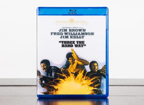 Three the Hard Way Blu-Ray (US Import) Warner Archive, Cd's en Dvd's, Blu-ray, Nieuw in verpakking, Actie, Ophalen of Verzenden