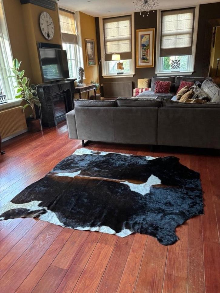 Zuid-Afrikaanse Nguni koeienhuid, Huis en Inrichting, Stoffering | Tapijten en Kleden, Nieuw, 200 cm of meer, 200 cm of meer, Rechthoekig
