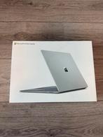 Microsoft Surface Laptop Platinum i7 incl HDMI adapter, 2 tot 3 Ghz, Qwerty, 8 GB, 13 inch