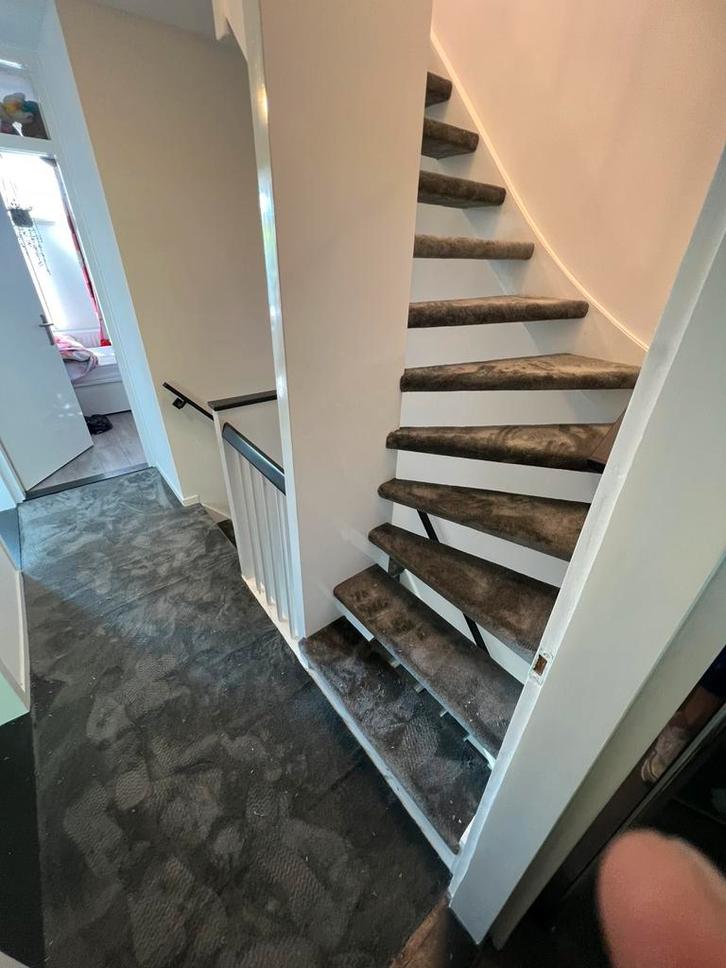 TRAP BEKLEDEN !!!   TRAP STOFFEREN  !!!! v.a €399, Huis en Inrichting, Stoffering | Vloerbedekking, Zo goed als nieuw, Tapijt