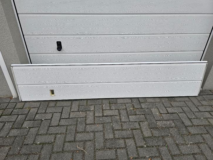 Hormann Garagedeur Roldeur Onderdeel SLOT DEEL 3x3m box, Doe-het-zelf en Verbouw, Rolluiken, Gebruikt, 200 cm of meer, 200 cm of meer