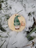 Groene kerst gnoom klei hanger., Diversen, Kerst, Ophalen of Verzenden, Nieuw