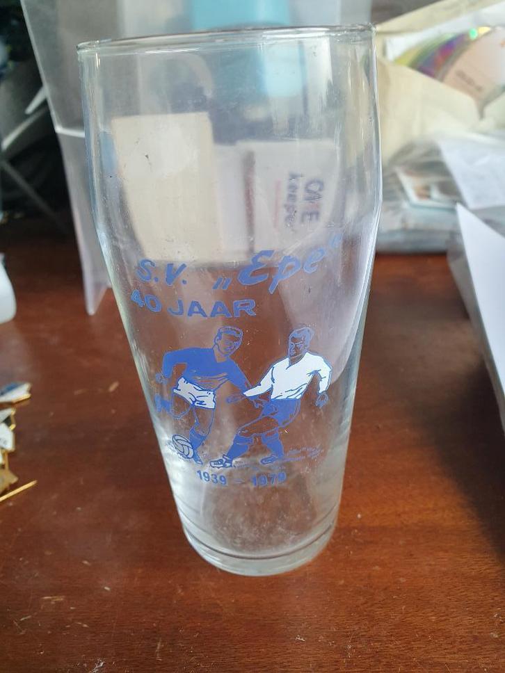 Bierglas SV Epe, Verzamelen, Glas en Borrelglaasjes, Zo goed als nieuw, Bierglas, Ophalen of Verzenden
