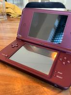 Nintendo DSi XL +spellen o.a. Mario Kart en Super Mario Bros, Spelcomputers en Games, Spelcomputers | Nintendo DS, Ophalen, Zo goed als nieuw