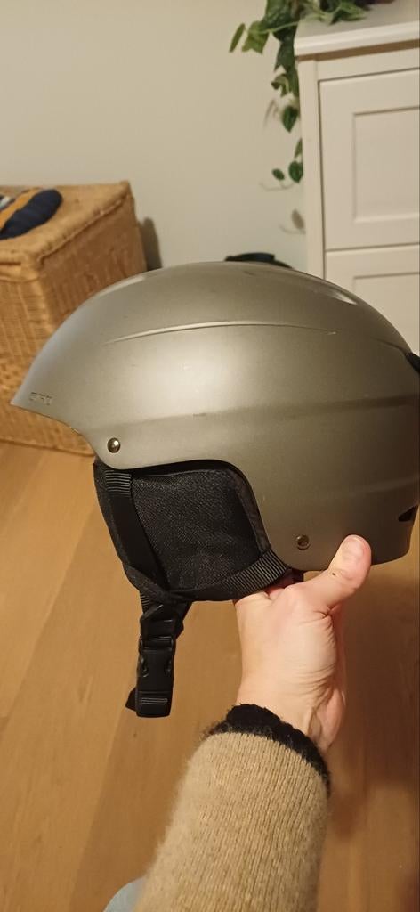 Skihelm Giro, Overige typen, Zo goed als nieuw, Minder dan 100 cm, Ophalen