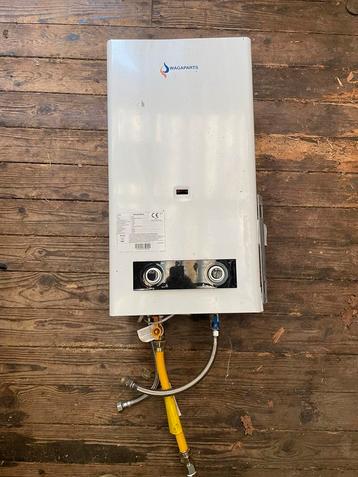 Wagaparts B11BS Geiser - Butaan/propaan - 22kW PU1122S-01-XX beschikbaar voor biedingen