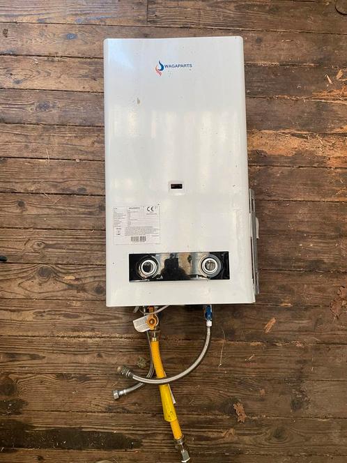 Wagaparts B11BS Geiser - Butaan/propaan - 22kW PU1122S-01-XX, Doe-het-zelf en Verbouw, Geisers en Boilers, Gebruikt, Geiser, Propaan of Butaan