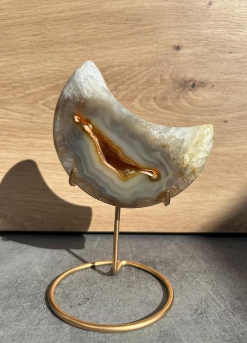 Agaat maan op standaard #2, Verzamelen, Mineralen en Fossielen, Mineraal, Ophalen of Verzenden