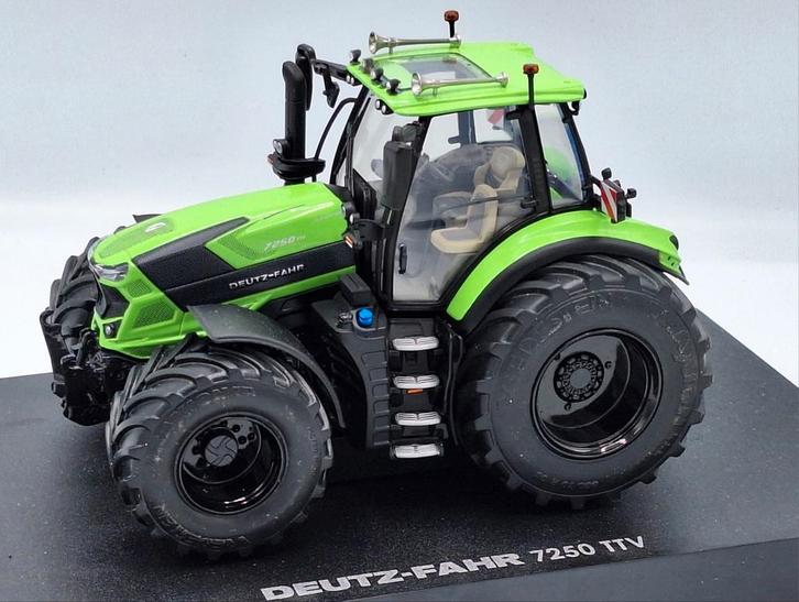 Deutz Fahr 7250 TTV Verbouwd, Hobby en Vrije tijd, Modelauto's | 1:32, Nieuw, Tractor of Landbouw, Universal Hobbies, Ophalen of Verzenden