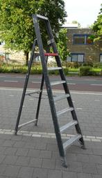 Altrex Falco Oploopbare Trap - 7 Treden, Doe-het-zelf en Verbouw, Ladders en Trappen, Ophalen, Zo goed als nieuw, Trap