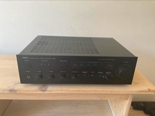 YAMAHA naturel sound stereo amplifier A-520, Audio, Tv en Foto, Versterkers en Receivers, Zo goed als nieuw, Ophalen of Verzenden