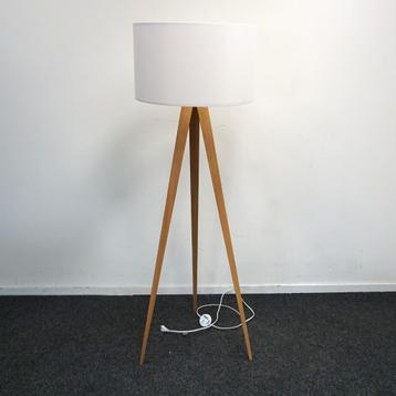 Zuiver Tripod Vloerlamp | Design Lamp | Wit / Hout | Lampen beschikbaar voor biedingen