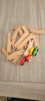 Houten Treinbaan met Wagons - ZGAN, Ophalen, Zo goed als nieuw, Rij- of Hobbelspeelgoed