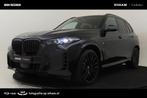 BMW X5 xDrive50e M-SPORT PRO|22'LM VELGEN|PANO DAK|TREKHAAK|, Auto's, BMW, 12 maanden, Gebruikt, 2395 kg, Zwart