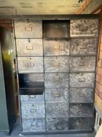 Prachtige metalen vakken kast / kleppenkast, Ophalen, Gebruikt, Industrieel