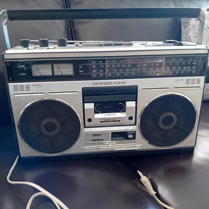Erres Draagbare Radio / cassette speler, Audio, Tv en Foto, Radio's, Gebruikt, Ophalen