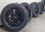 Hyundai Tucson Winterset Orgineel 215/65R17, Auto-onderdelen, Banden en Velgen, Ophalen, 17 inch, Winterbanden, Band(en)