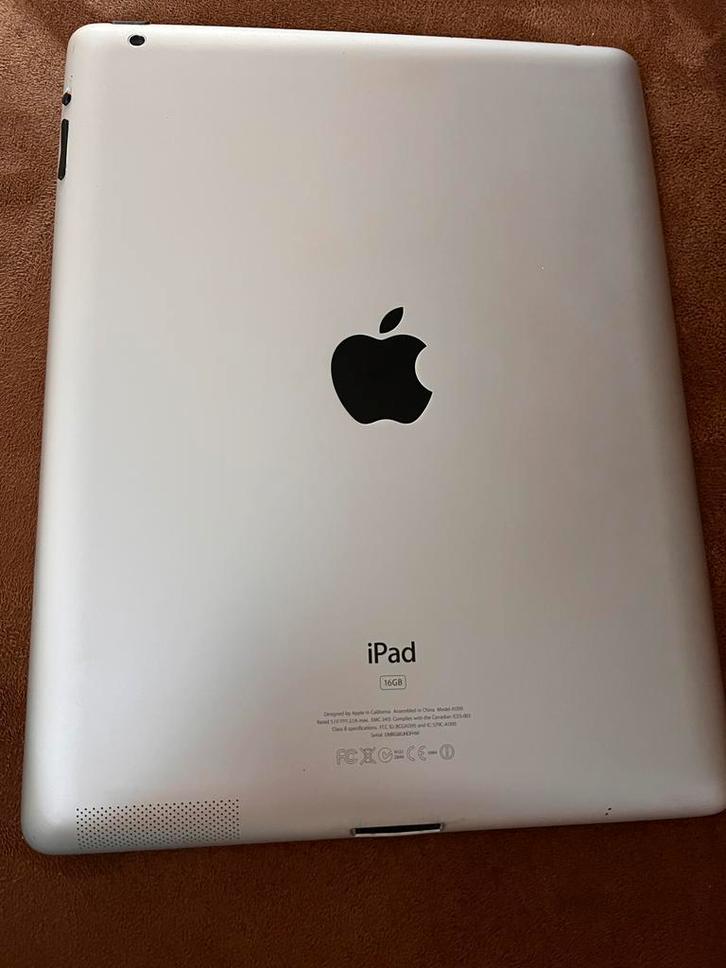 Defecte iPad 2 - Onderdelen of reparatie, Computers en Software, Apple iPads, Niet werkend, Apple iPad, 10 inch, 16 GB, Zilver