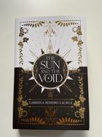 Gabriela Romero Lacruz - The sun and the void Illumicrate ed, Ophalen of Verzenden, Zo goed als nieuw