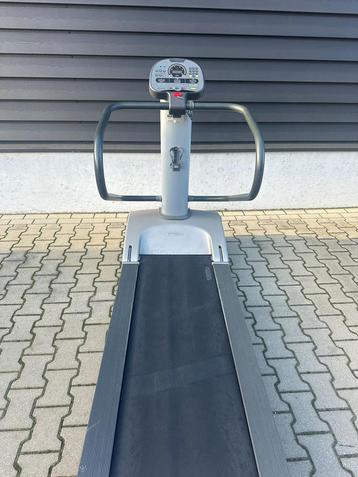 Spazio Forma technogym beschikbaar voor biedingen