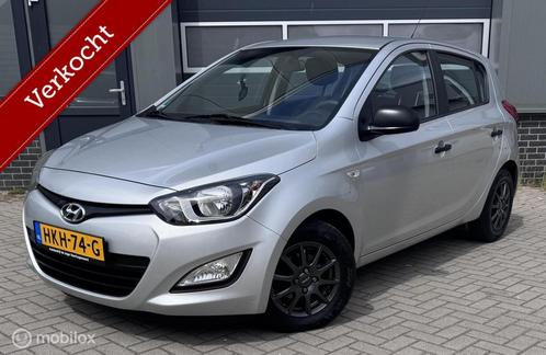 Hyundai i20 1.2i Black pack/ O. HISTORIE/ APK/ AIRCO, Auto's, Hyundai, i20, ABS, Airbags, Airconditioning, Alarm, Centrale vergrendeling