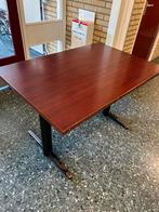 Cafe tafel 1.20 m lang , 0,8 m  breedt ,0,75 m hoog, Ophalen, Gebruikt, 100 tot 150 cm, 50 tot 100 cm