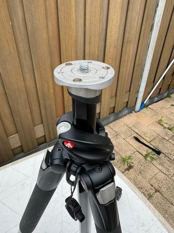 Manfrotto Driepoot Statief beschikbaar voor biedingen