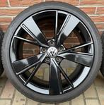 Originele 18” VW R Bakerfield zwart 225/40 R18 5x112 VAG R, Ophalen, 18 inch, Gebruikt, Banden en Velgen