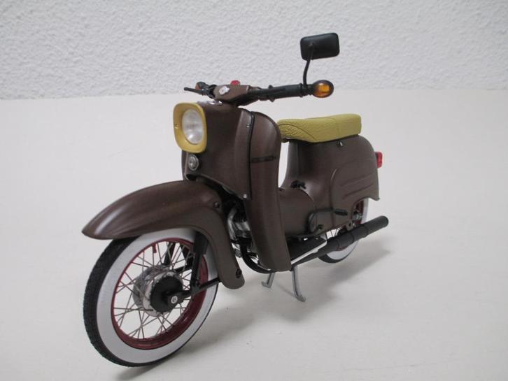 Simson Schwalbe Kr51/1 Custom II, Hobby en Vrije tijd, Modelauto's | 1:5 tot 1:12, Nieuw, Motor, 1:9 t/m 1:12, Ophalen of Verzenden