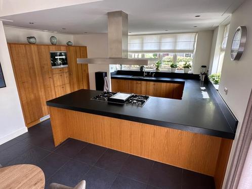 Keuken, Huis en Inrichting, Keuken | Complete keukens, Gebruikt, U-keuken, Bruin, Graniet of Steen, Ophalen