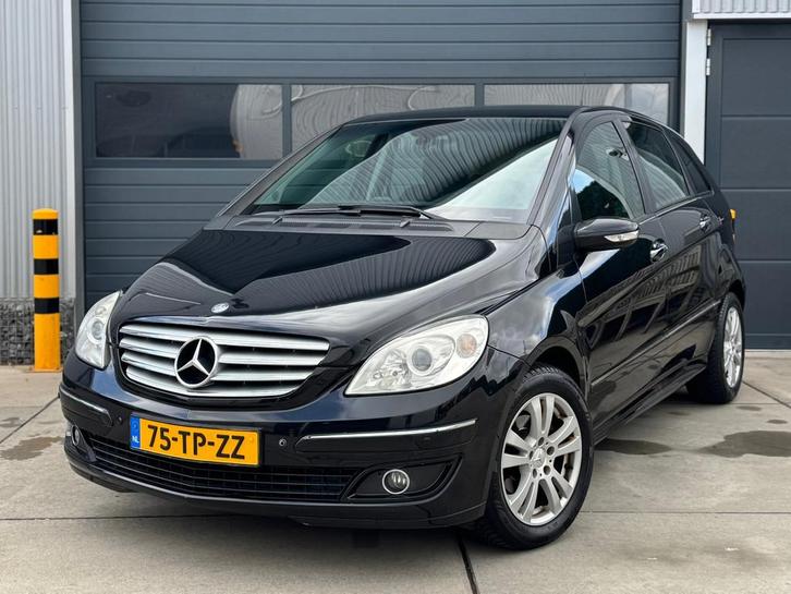 Mercedes-Benz B-klasse 150 AUT / AIRCO / TREKHAAK / NAP, Auto's, Mercedes-Benz, Bedrijf, Te koop, B-Klasse, ABS, Airbags, Airconditioning