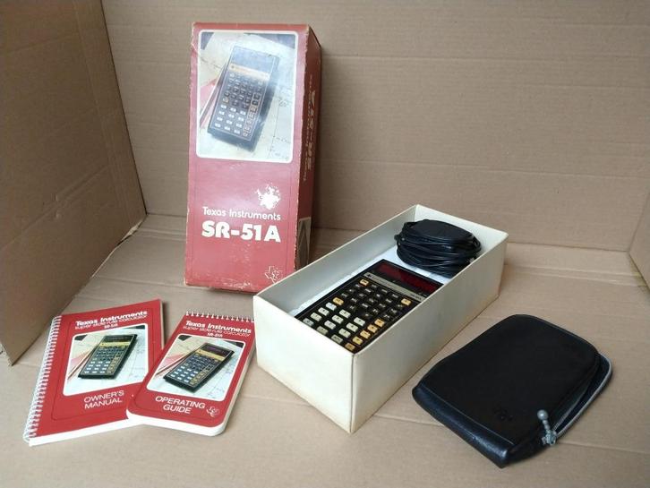 Vintage rekenmachine Texas Instruments SR-51A 1975 in doos, Diversen, Rekenmachines, Gebruikt, Ophalen of Verzenden