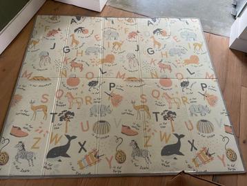 Speelmat baby beschikbaar voor biedingen