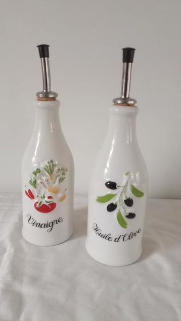 Revol Oil en Vinager flesjes beschikbaar voor biedingen