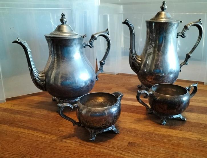 Verzilverd Koffie- en Theeservies, Antiek en Kunst, Antiek | Goud en Zilver, Ophalen of Verzenden