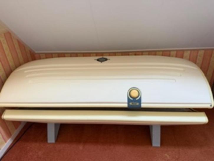 Te Koop Alisun Sunstar zonnebank, Witgoed en Apparatuur, Zonnebanken en Gezichtsbruiners, Gebruikt, Zonnebank dubbelzijdig, 15 lampen of meer