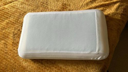 Medicpro aircool Nasa traagschuim verkoelend hoofdkussen, Huis en Inrichting, Slaapkamer | Beddengoed, Zo goed als nieuw, Kussen