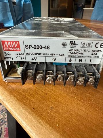 schakelende voeding (switching power supply) beschikbaar voor biedingen