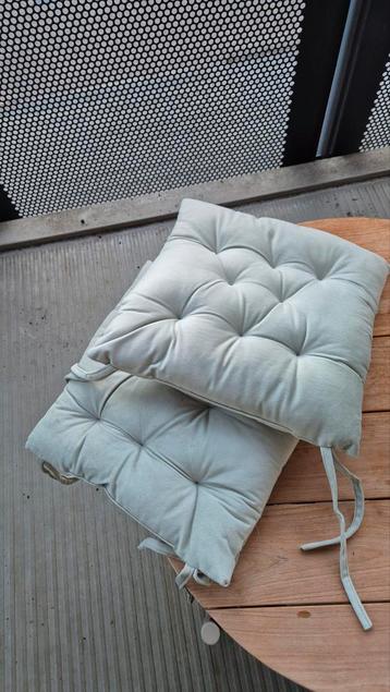 Zitkussens voor buiten - Zo goed als nieuw! beschikbaar voor biedingen