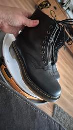Dr martens schoenen zgan maat 36, Ophalen of Verzenden, Zo goed als nieuw, Meisje, Schoenen
