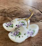 Vintage pomander salllie robinson klompjes viooltjes decor, Ophalen of Verzenden
